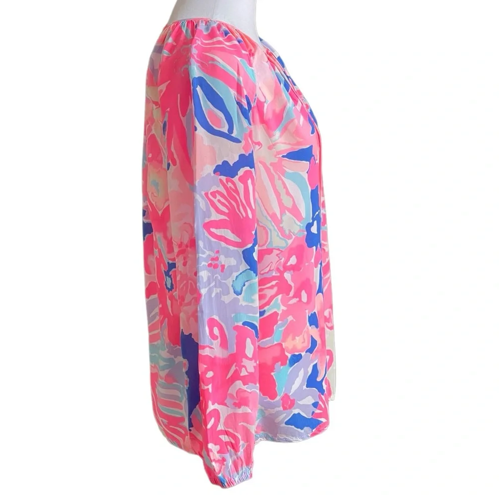 Lilly Pulitzer Playa Hermosa Willa Top Neon Pink Blues White Sz XS Long Sleeves - Picture 5 of 14